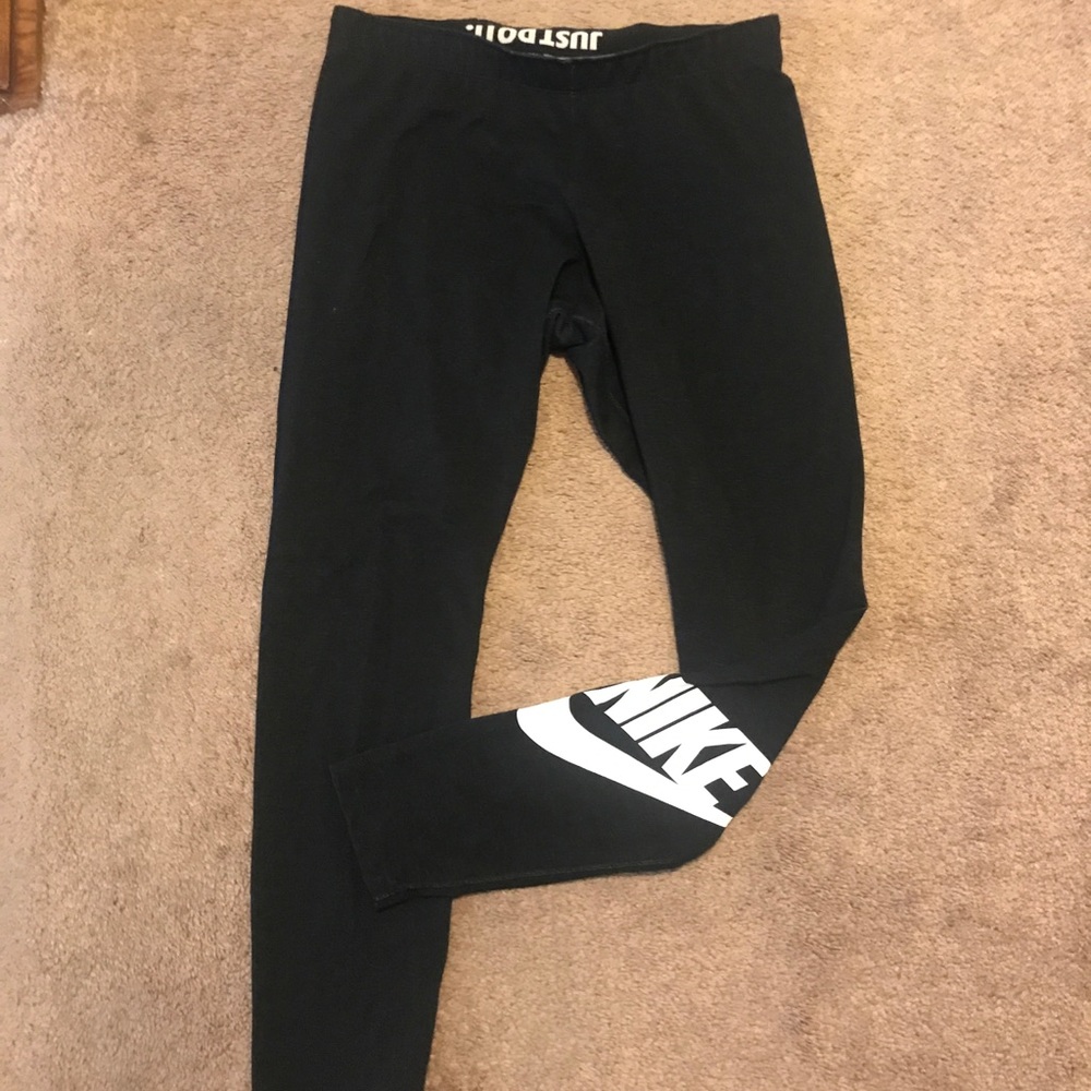 Full length black nike leggings size L